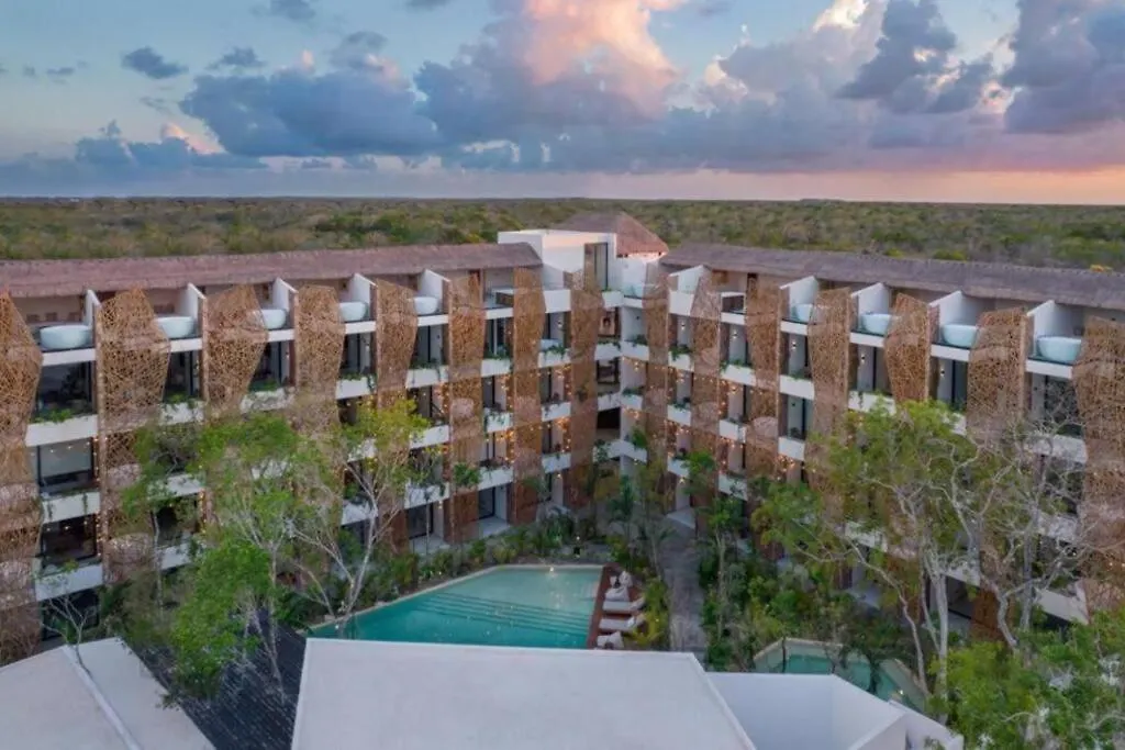 Jade Tulum - Chic Ph Studio With Private Hot Tub 0*,  Messico
